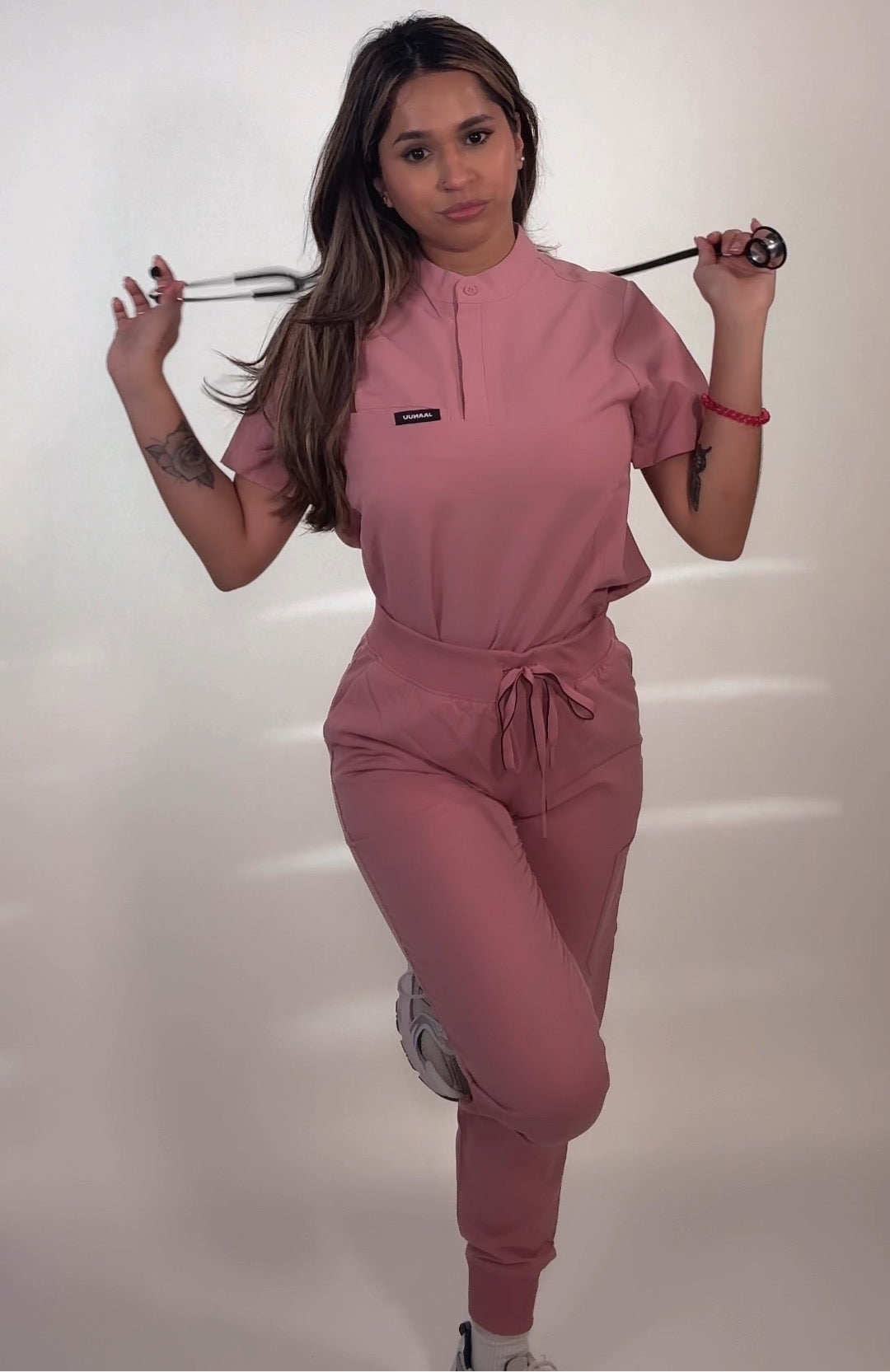 EVA ESSENTIAL SCRUB SET